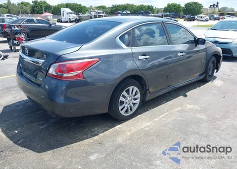 2013 Nissan Altima 2.5 S из США, поврежденный, VIN 1N4AL3AP5DC266410